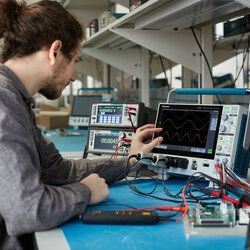Splendid Find Out What Engineers Really Want From Their Test Equipment Press Image Series Power Meas App Shot